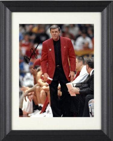 Denny Crum imzalı Louisville Cardinals Basketbol Koçluğu 8x10 Fotoğraf Özel Çerçeveleme-Bozulmamış Müzayedeler LOA İmzalı